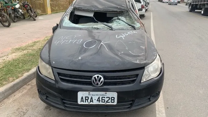 Gol G5 sucata 