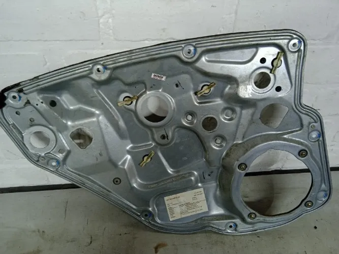 10180 Chapa Metal Máquina Vidro Porta Traseira Esquerdo Stilo