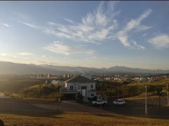Terreno a venda no Alphaville em Resende RJ. ( 350 Mil )
