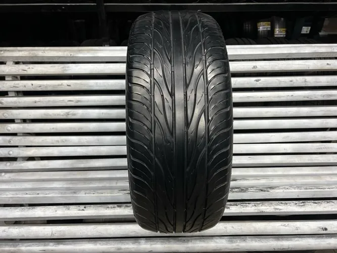 Pneu 215/55/16 Maxxis Victra Z4S R$240,00 / Pneu 215/55R16