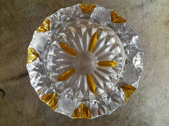 Cinzeiro de Cristal com Detalhes amarelo