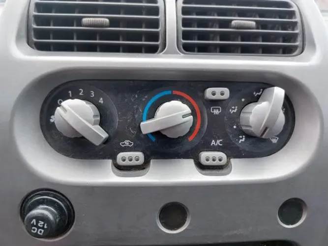 Comando Ar Condicionado Frontier 2.8 Xterra 2001 Ate 2007