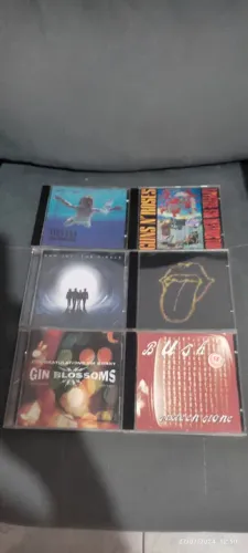 Cds de Rock diversos (lote) Leia o anúncio