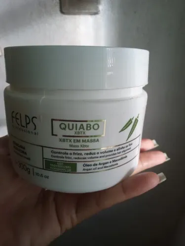 Máscara redutora da marca Felps