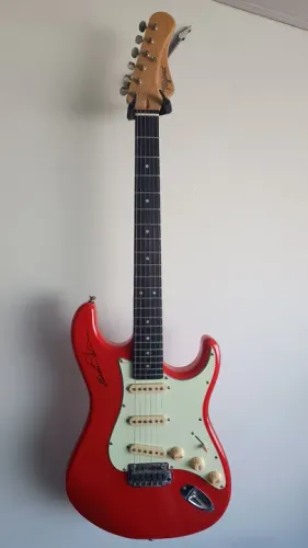 Guitarra Stratocaster Tagima Edu Ardanuy EA-PRO 3 FR 