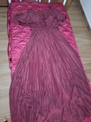 Vestido Longo Bordô com Paetês tam. GG