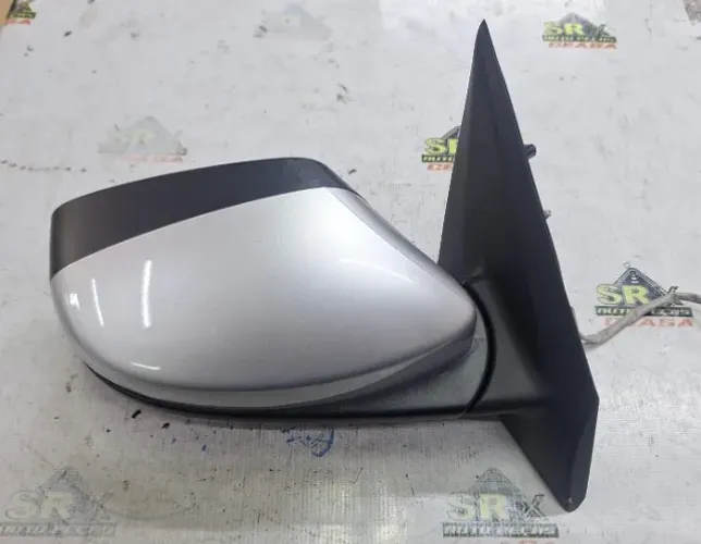 Retrovisor Direito Versa 2020