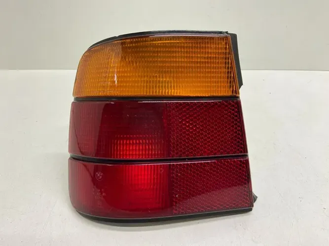 Lanterna Tras Bmw 525i 530i 535i 540i 1988 A 1993 Canto Esq