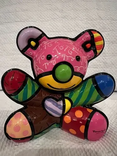 Escultura Romero Britto