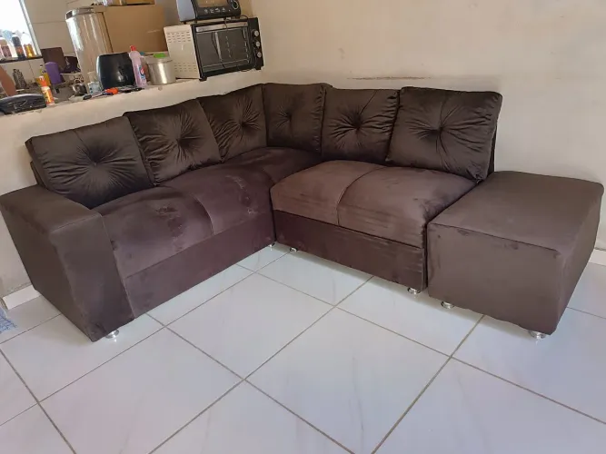 Sofá de Canto com puff de luxo