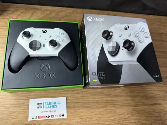 Controle Xbox Elite Series 2 Core - Branco/preto