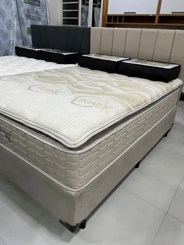 Cama Box Casal Linha Alta com Cabeceira ULTIMA PEÇA