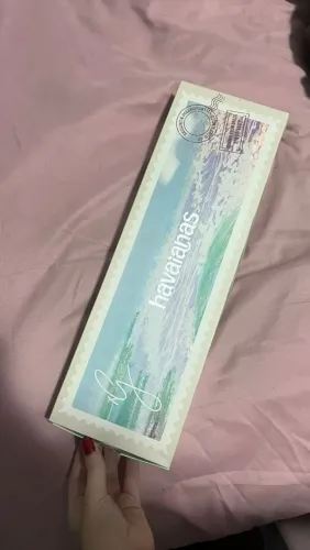 Havaianas coleção limitada Gigi Hadid