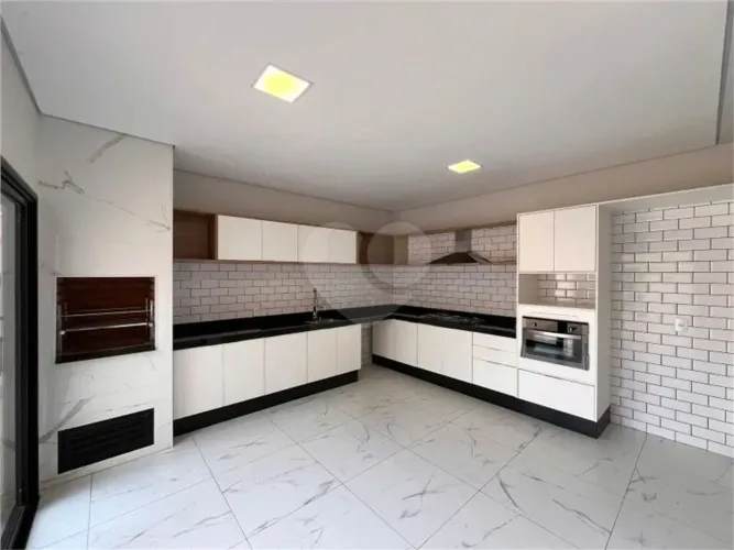 Condomínio com 3 quartos à venda em Loteamento Park Gran Reserve - SP