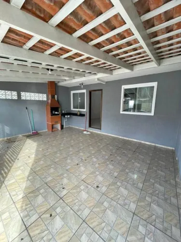 - CASA À VENDA NO JARDIM EQUATORIAL 