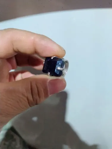 Anel de  prata pedra da lua azul brilhante 