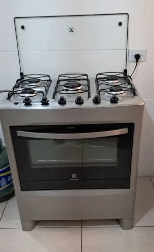 Fogão Electrolux 5 queimadores 