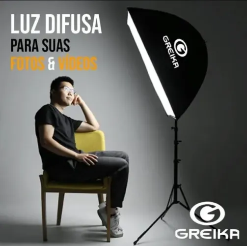Kit 1 Softbox Profissional Greika + 1 Tripés de 2mt + 1 Lâmpadas E27
