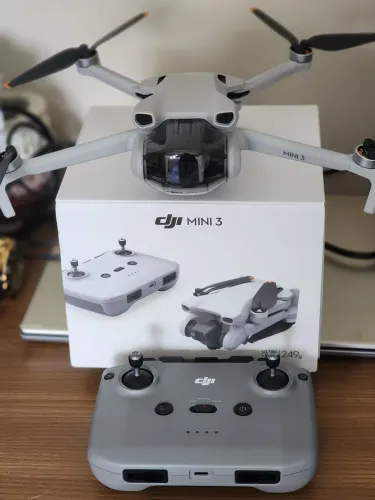 Drone dji mini 3