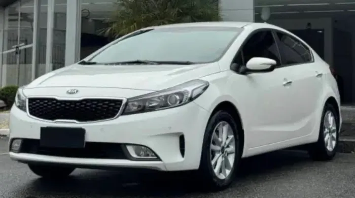 Peças Kia Cerato sucata  