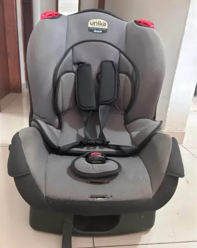 Cadeirinha de transporte para carro 