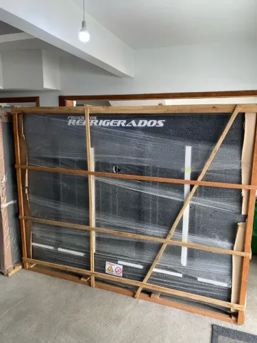 NZ. Expositor Refrigerado frios e laticínios 5 portas Full Black FORTSUL