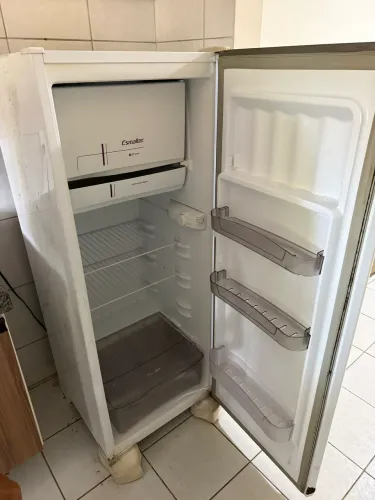 Geladeira funcionando normal 