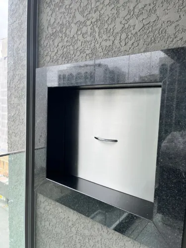 Revestimento kit com porta, grelhas e espetos Aço Inox