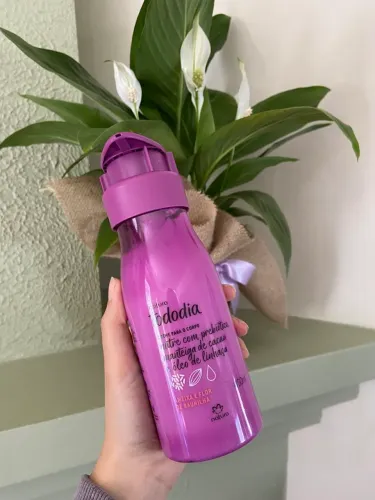 Creme Natura Tododia Ameixa e Flor de Baunilha