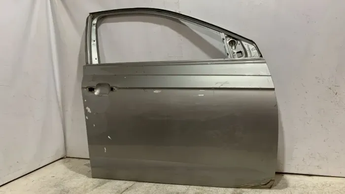 Porta dianteira direita polo virtus 2017 2018 2019 2020 2021 2022 2023 2024 2025 original