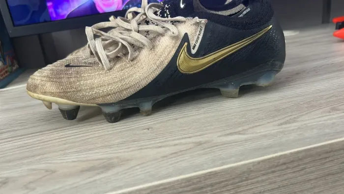 chuteira nike trava mista