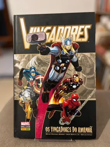 Os Vingadores do Amanhã - HQ Capa Dura