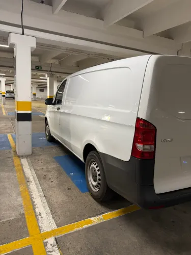 Mercedes-Benz Vito 111 CDI Furgão 1.6 TB Diesel 4P MEC 2016