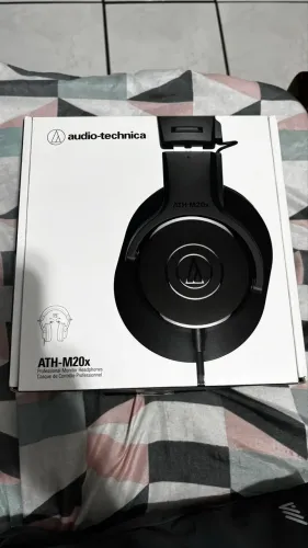 Fone de ouvido - Áudio Technica M-Series ATH-M20x