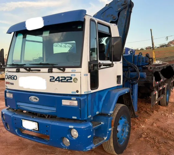FORD CARGO 2422 MUNK