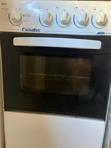 Vendo fogão quatro bocas