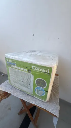 Ar condicionado de janela Cônsul 10mil btus 127v eletrônico