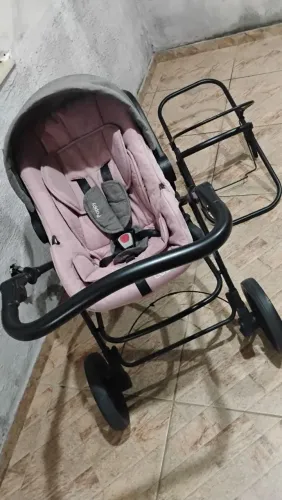 Carrinho e bebê conforto cosco poppy trio rosa