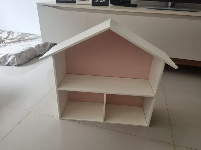Prateleira para quarto de criança