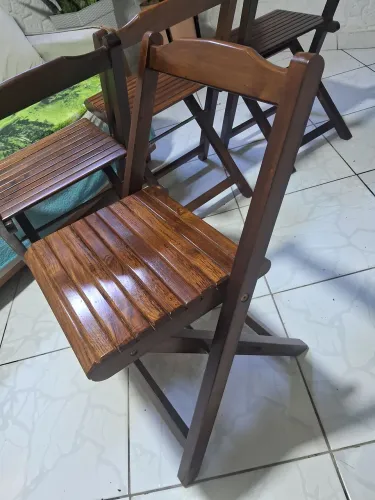 CADEIRAS DOBRÁVEIS 