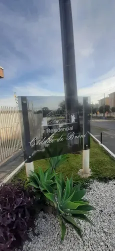 VENDO APARTAMENTO EM ÓTIMO CONDOMÍNIO NO CAMPO DO SANTANA