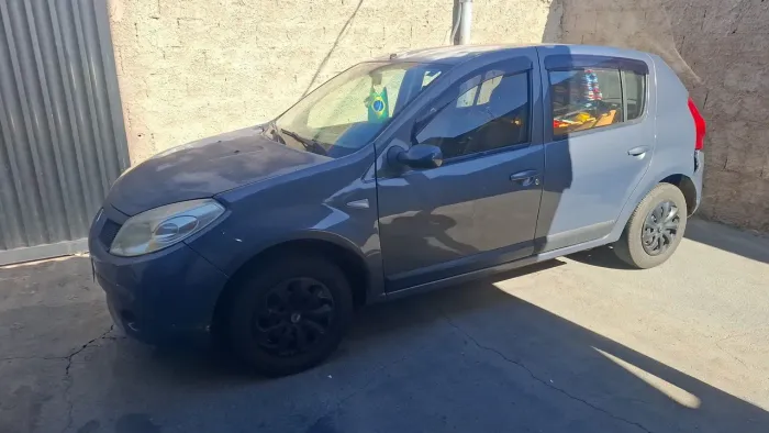 Renault Sandero Expression Hi-flex 1.0 16V 5P 2008