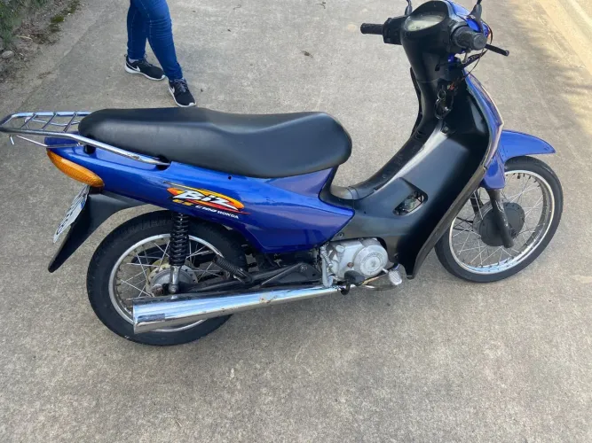 Moto Honda biz 100 es