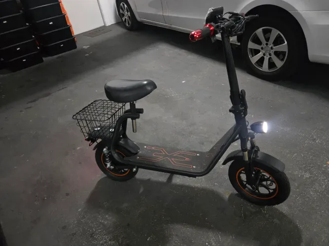 Moto elétrica ! Venda so pessoalmente  não vendo pela plataforma olx