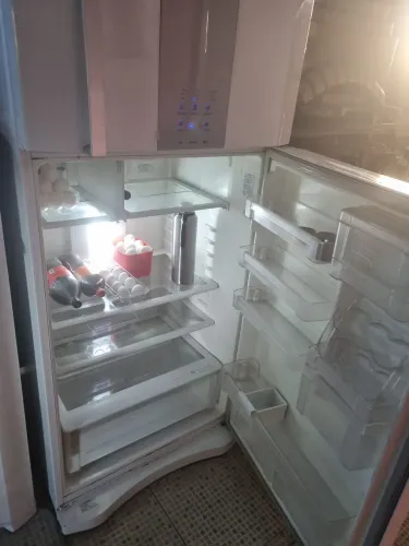 Geladeira eletrolux DF80