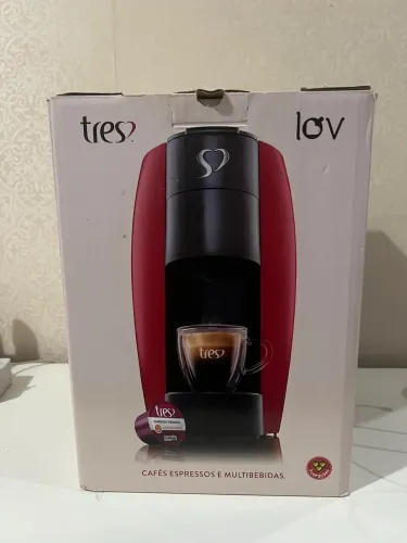 Cafeteira café expresso três corações
