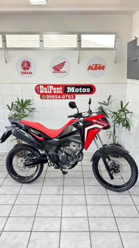  Honda Sahara 300 2025 Rally