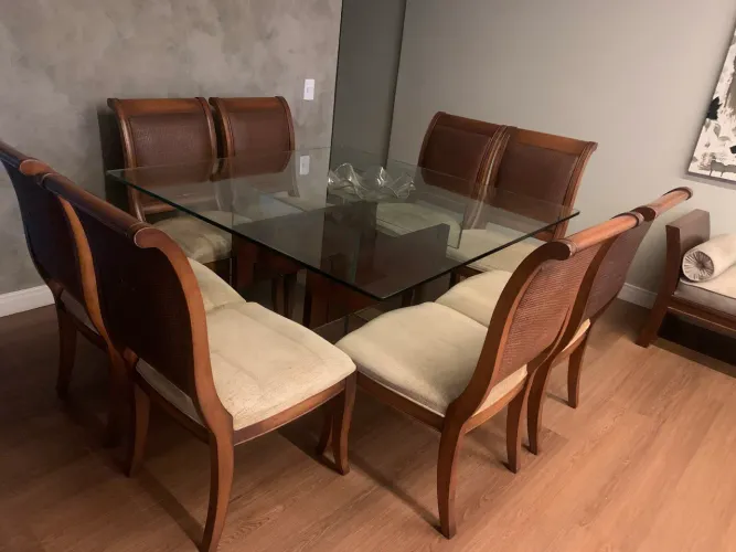 Conjunto de Jantar Mesa e Cadeiras