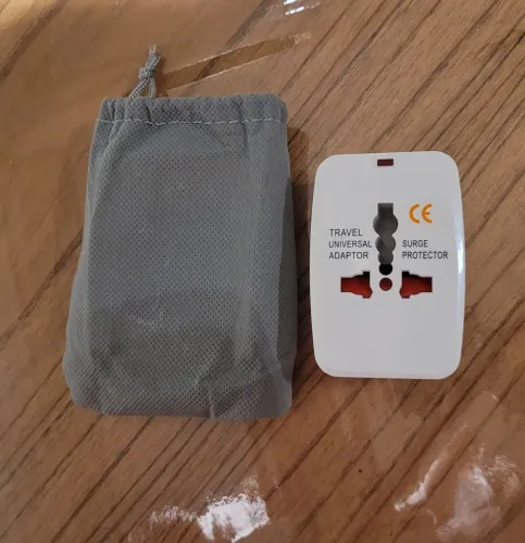 Adaptador de Tomada Universal