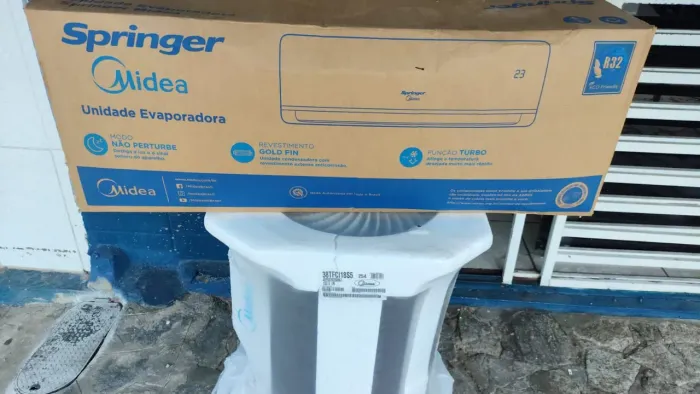 AR CONDICIONADO SPRINGER MIDEIA 18 MIL INVERTER NOVO